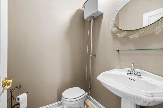 28 TIPTON LAKE CIR E, Millington, TN 38053