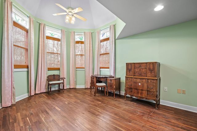 28 TIPTON LAKE CIR E, Millington, TN 38053