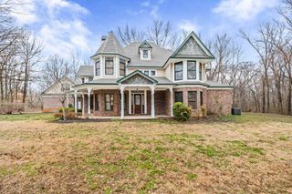 28 TIPTON LAKE CIR E, Millington, TN 38053