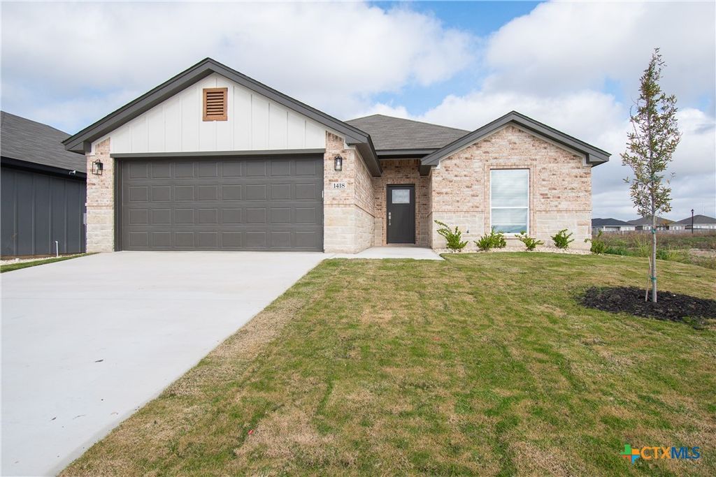 1418 Cedar River Lane, Temple, TX 76502