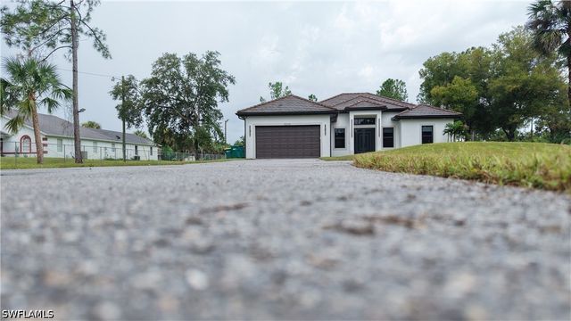 3234 22nd AVE SE, Naples, FL 34117