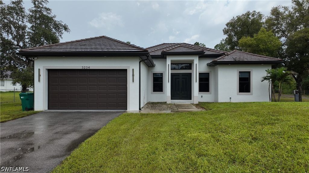 3234 22nd AVE SE, Naples, FL 34117
