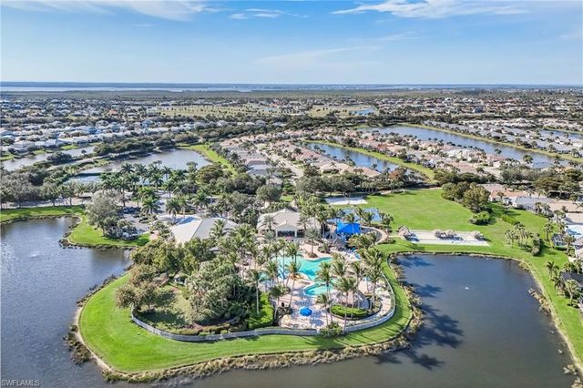 2655 Vareo CT, Cape Coral, FL 33991