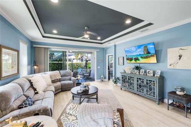 2655 Vareo CT, Cape Coral, FL 33991