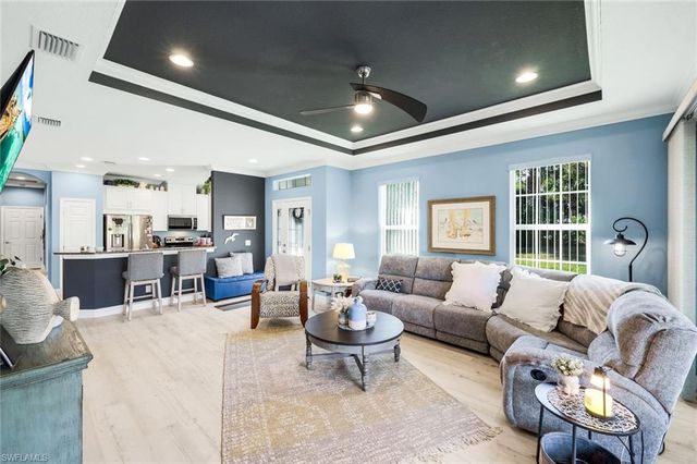 2655 Vareo CT, Cape Coral, FL 33991