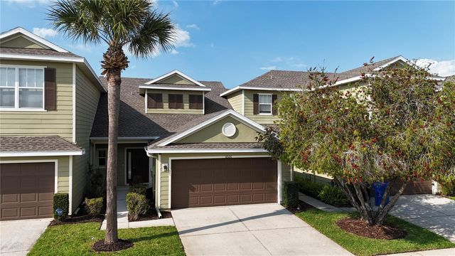8526 SANDPIPER RIDGE AVENUE, Tampa, FL 33647