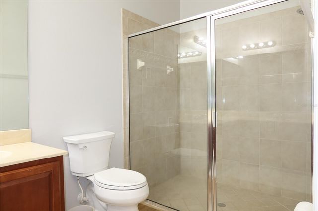 8526 SANDPIPER RIDGE AVENUE, Tampa, FL 33647