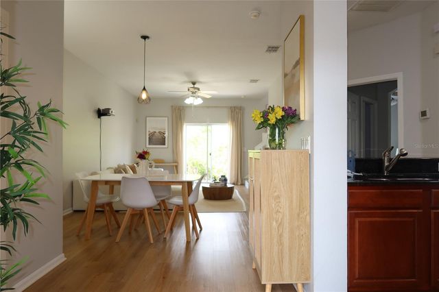 8526 SANDPIPER RIDGE AVENUE, Tampa, FL 33647