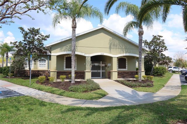 8526 SANDPIPER RIDGE AVENUE, Tampa, FL 33647