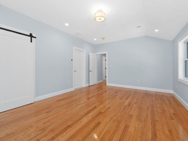28 Ash Street 1, Waltham, MA 02453