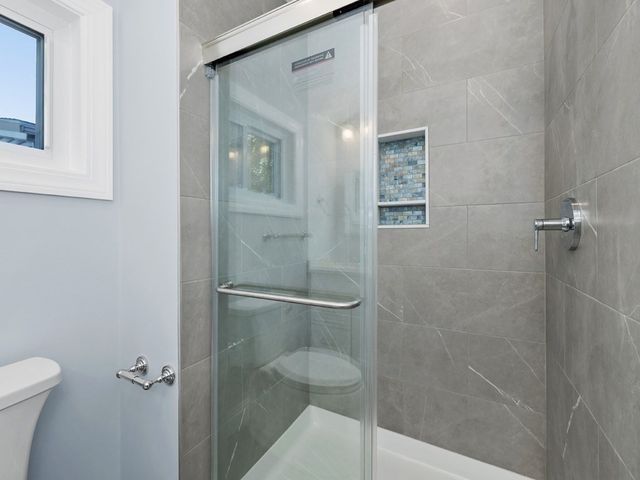 28 Ash Street 1, Waltham, MA 02453