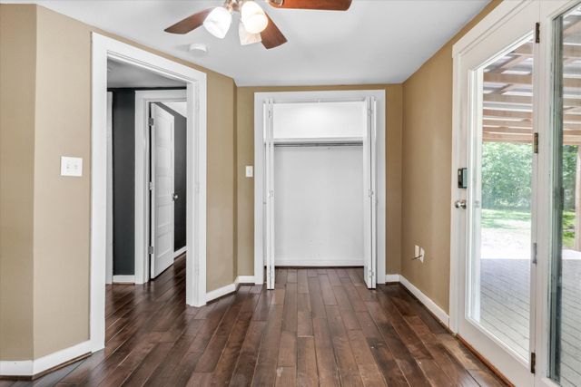423 Cockrell Street, Eustace, TX 75124
