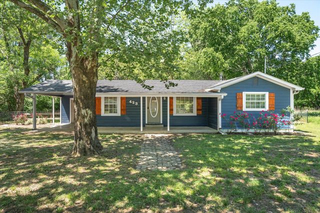 423 Cockrell Street, Eustace, TX 75124