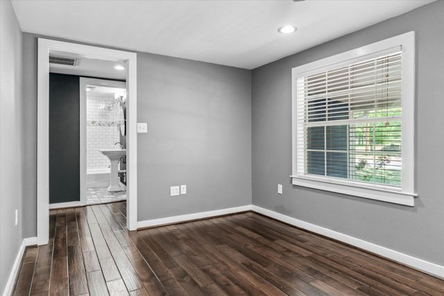 423 Cockrell Street, Eustace, TX 75124