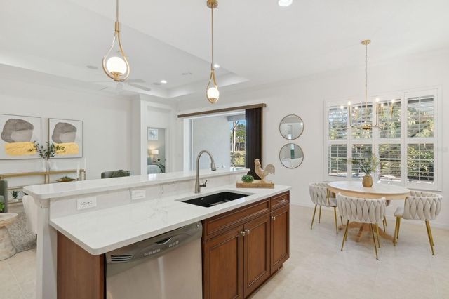 12204 THORNHILL COURT, Lakewood Ranch, FL 34202