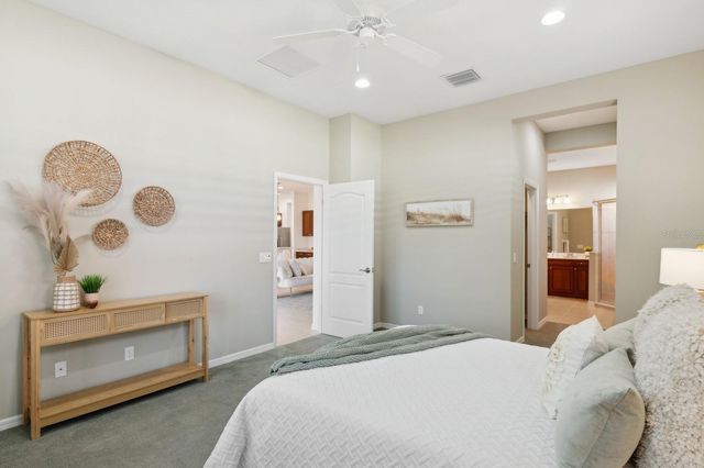 12204 THORNHILL COURT, Lakewood Ranch, FL 34202