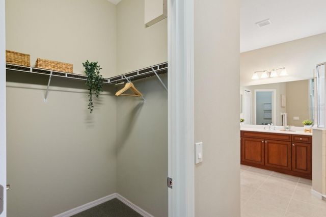 12204 THORNHILL COURT, Lakewood Ranch, FL 34202