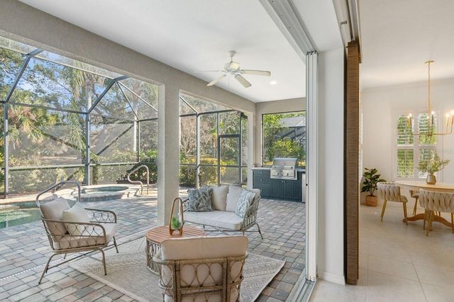 12204 THORNHILL COURT, Lakewood Ranch, FL 34202