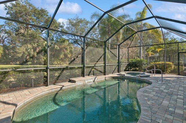 12204 THORNHILL COURT, Lakewood Ranch, FL 34202