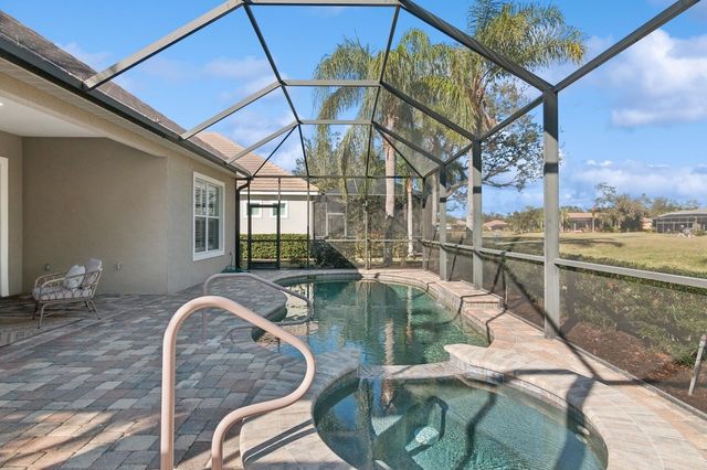 12204 THORNHILL COURT, Lakewood Ranch, FL 34202