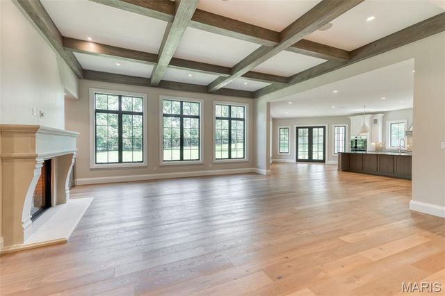 1 TBB Westchester IV @ Ballas Ridge, Des Peres, MO 63131