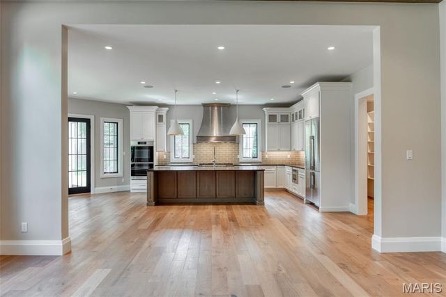 1 TBB Westchester IV @ Ballas Ridge, Des Peres, MO 63131