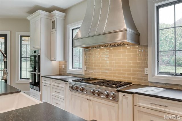 1 TBB Westchester IV @ Ballas Ridge, Des Peres, MO 63131