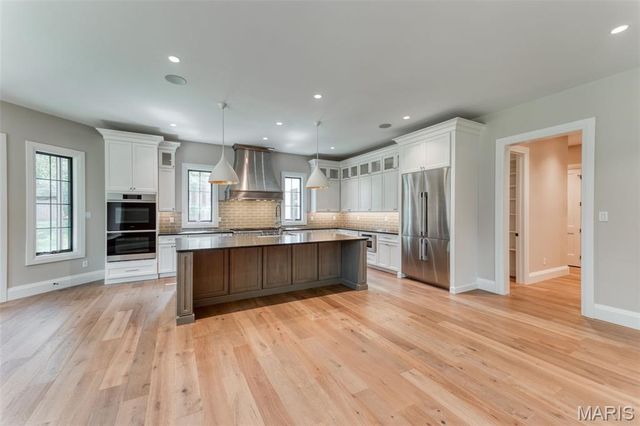 1 TBB Westchester IV @ Ballas Ridge, Des Peres, MO 63131