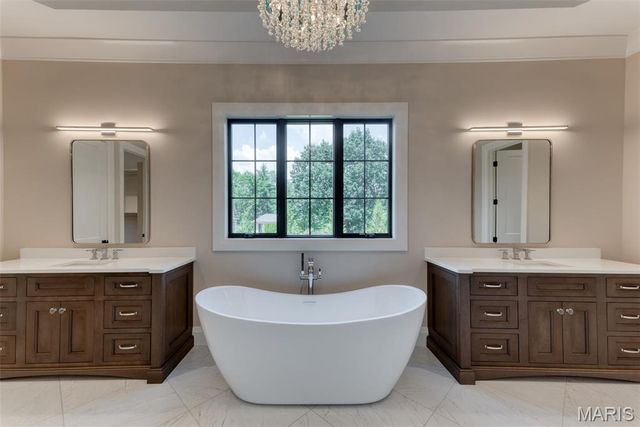 1 TBB Westchester IV @ Ballas Ridge, Des Peres, MO 63131