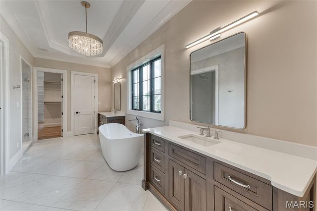 1 TBB Westchester IV @ Ballas Ridge, Des Peres, MO 63131