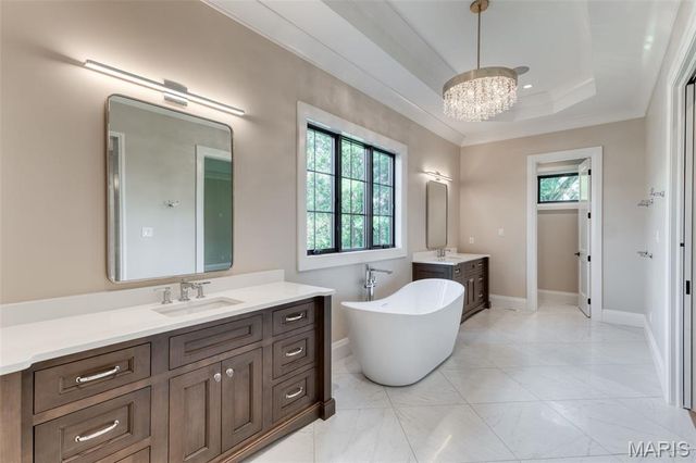 1 TBB Westchester IV @ Ballas Ridge, Des Peres, MO 63131