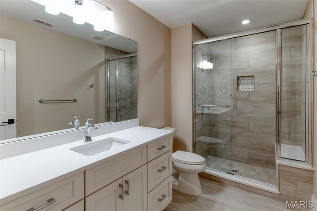 1 TBB Westchester IV @ Ballas Ridge, Des Peres, MO 63131