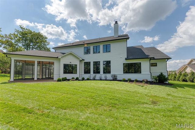 1 TBB Westchester IV @ Ballas Ridge, Des Peres, MO 63131