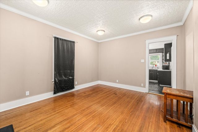 849 N 11th Street, Dekalb, IL 60115