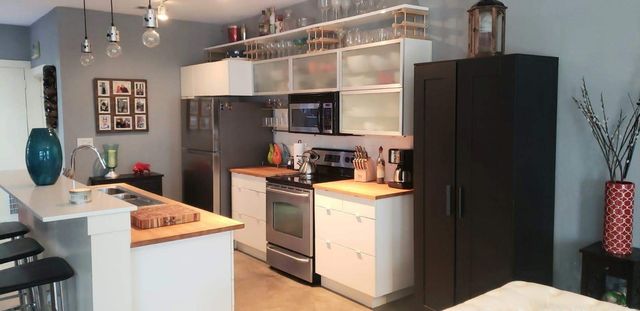 1111 S Akard Street 211, Dallas, TX 75215