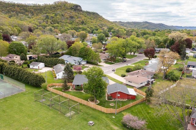 1102 Nancy COURT, La Crosse, WI 54601
