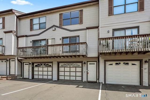 15 Crest Street D26, West Haven, CT 06516