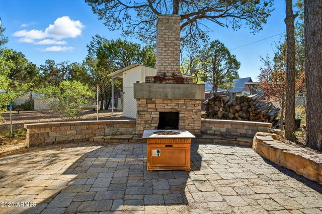 2169 TENDERFOOT Trail, Overgaard, AZ 85933