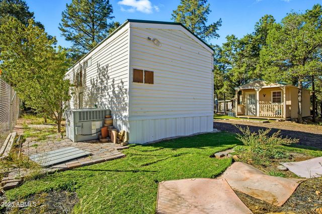 2169 TENDERFOOT Trail, Overgaard, AZ 85933