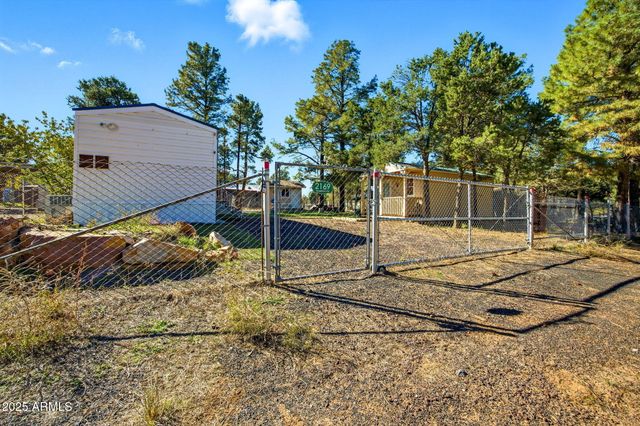 2169 TENDERFOOT Trail, Overgaard, AZ 85933
