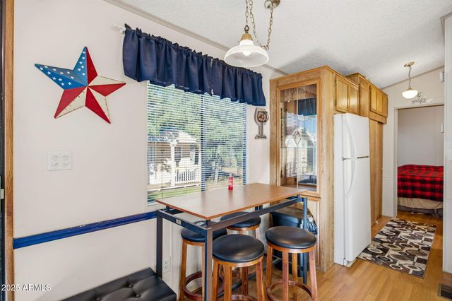 2169 TENDERFOOT Trail, Overgaard, AZ 85933