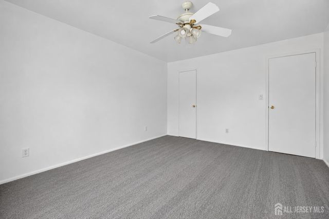 809 N Oaks Boulevard, North Brunswick, NJ 08902