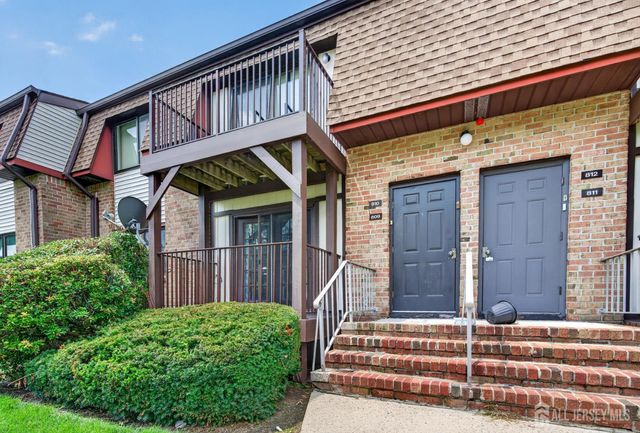 809 N Oaks Boulevard, North Brunswick, NJ 08902