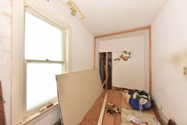 2533 N Fratney STREET, Milwaukee, WI 53212