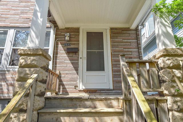 2533 N Fratney STREET, Milwaukee, WI 53212