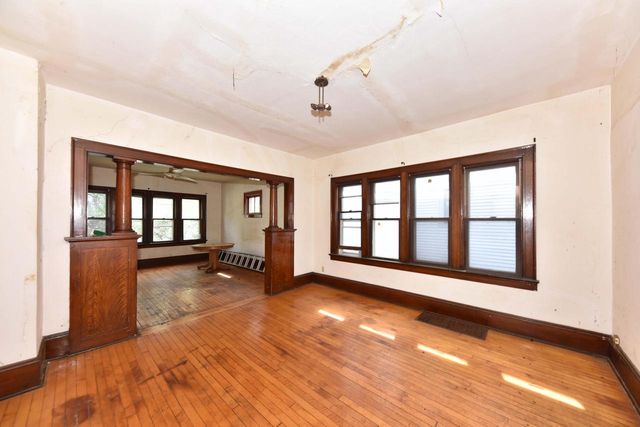 2533 N Fratney STREET, Milwaukee, WI 53212