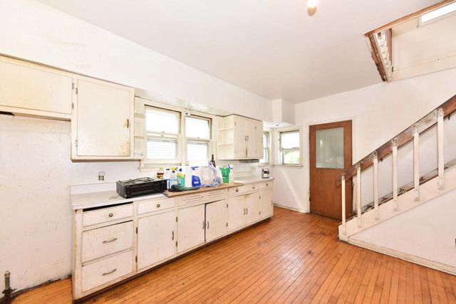 2533 N Fratney STREET, Milwaukee, WI 53212