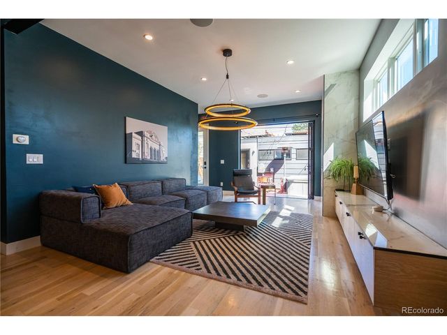 3548 Lipan St, Denver, CO 80211