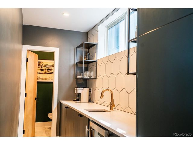 3548 Lipan St, Denver, CO 80211