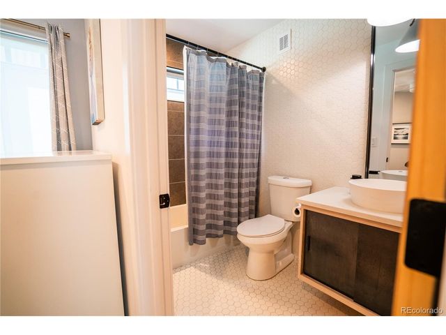 3548 Lipan St, Denver, CO 80211